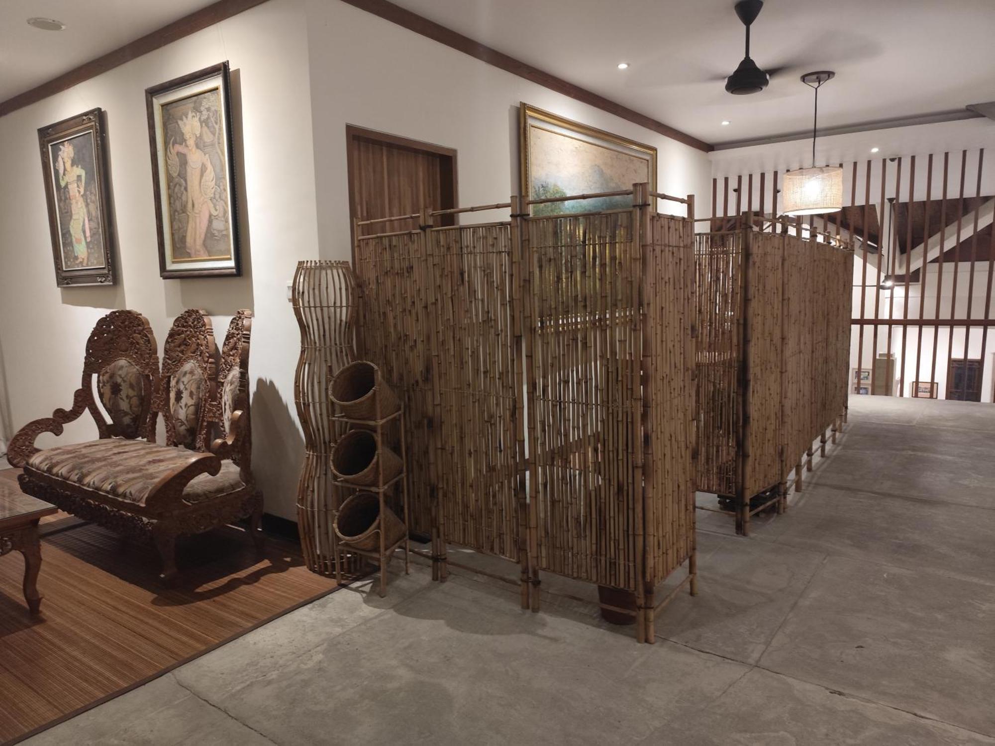 Purana Suite Ubud Exterior photo Interior of the hotel