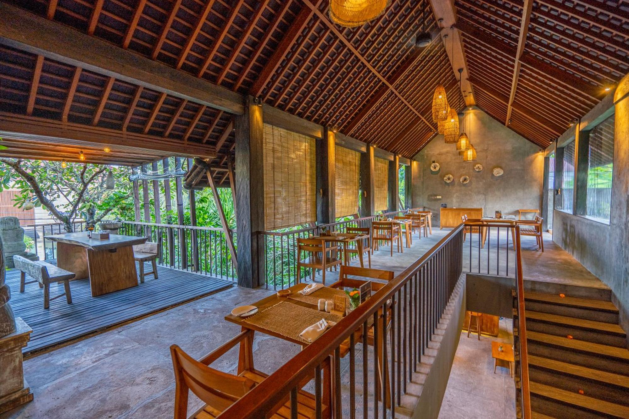 Purana Suite Ubud Exterior photo