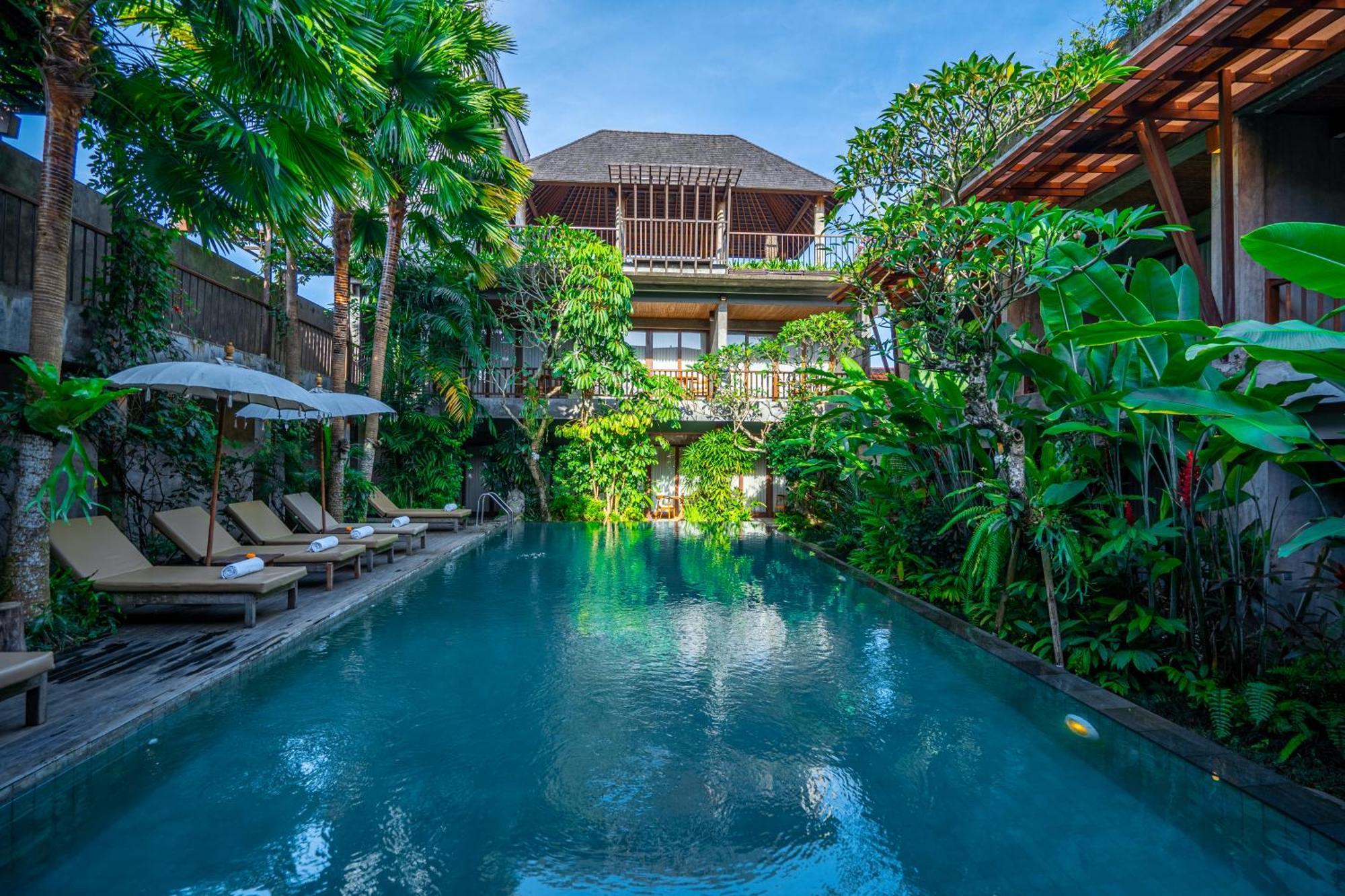 Purana Suite Ubud Exterior photo