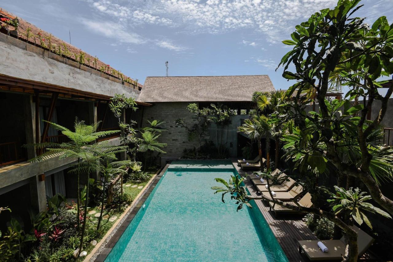 Purana Suite Ubud Exterior photo