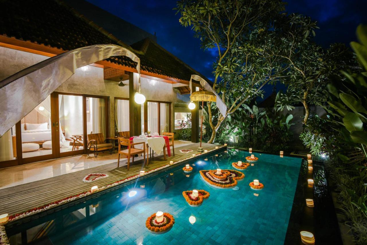 Purana Suite Ubud Exterior photo